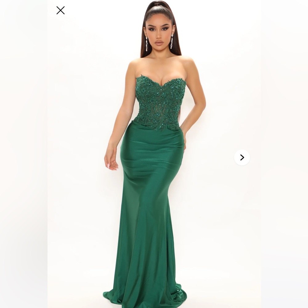 ✨ Fashion Nova “Simply Amazing Gown” – RARE BLUSH Satin Formal Dress 🌸✨